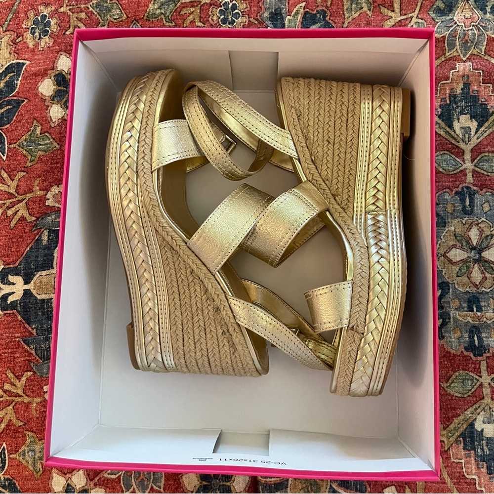 NEW Vince Camuto Esmia Espadrille Wedge Sandal in Gold